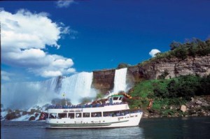 med_falls maid of the mist 2NOAMay19
